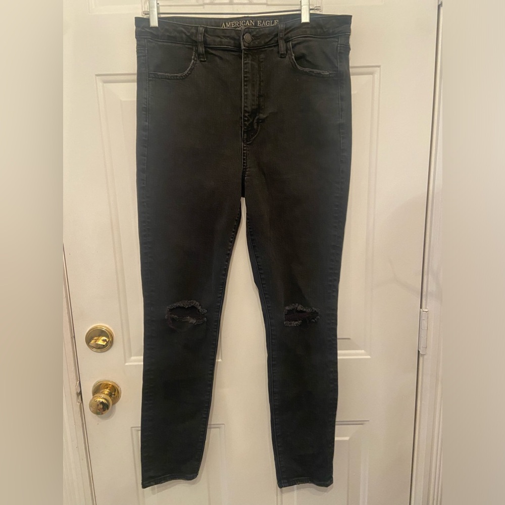 American Eagle Black Distressed Jeans